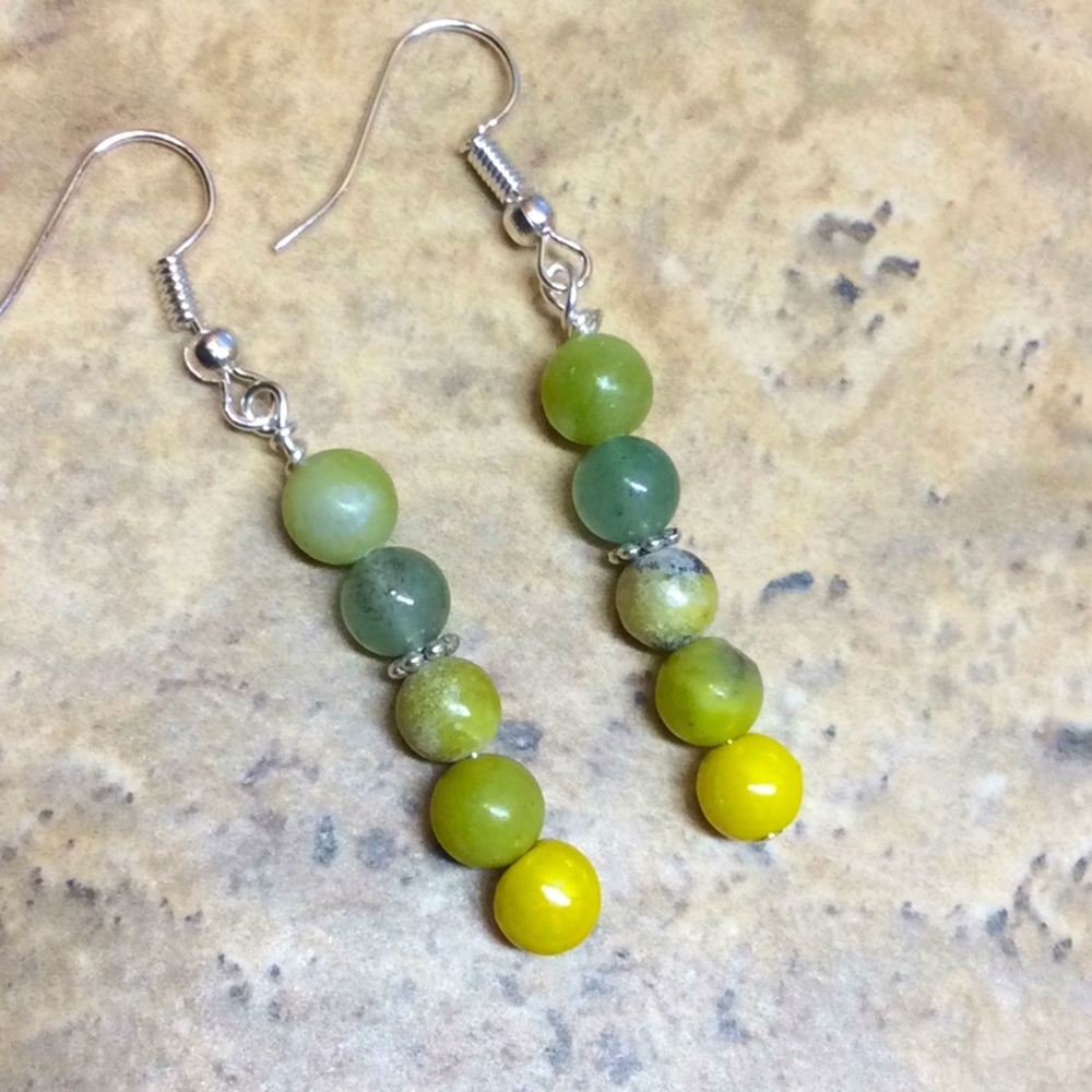 4/$12 Line of green earrings